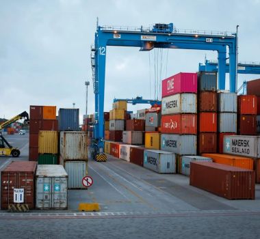 Imagem - Tarifaço americano teve efeito 'pontual' na economia, diz IBGE