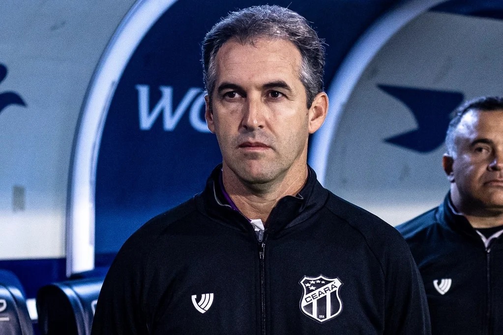Léo Condé enquanto era treinador do Ceará - 
