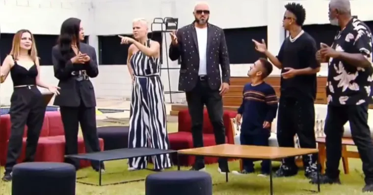 Quadro humorístico inspirado em confinamentos famosos conquistou a internet e gerou pedidos por versão oficial