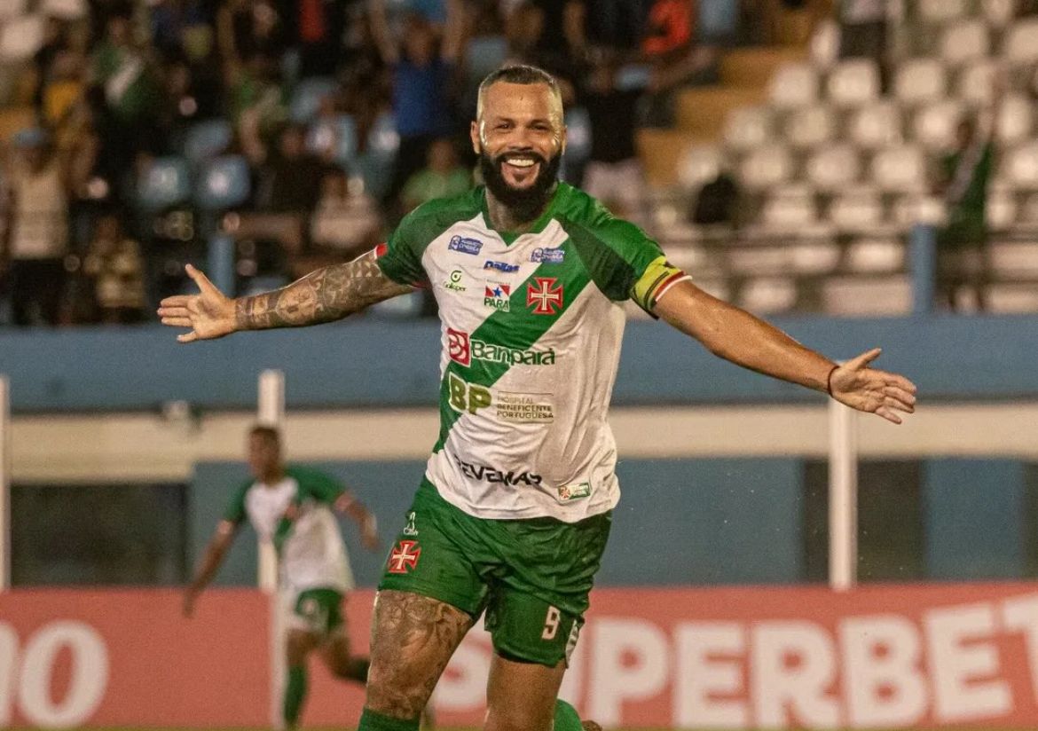 (A Tuna garantiu uma premiação de R$ 950 mil com a vitória) 