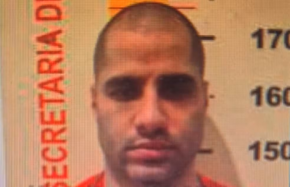 (Luiz Phillipi Machado de Moraes Mourão, de 43 anos, era descrito nas investigações como o “executor” das ordens mais operacionais do grupo de Daniel Vorcaro)