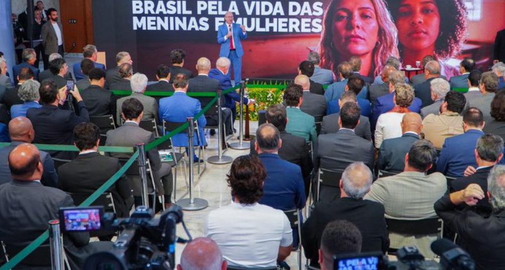 Imagem - 'O Brasil precisa se unir para acabar com o feminicídio', diz Jader Filho