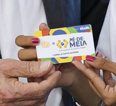 Imagem - Pé-de-Meia: estudantes relatam atraso em pagamento