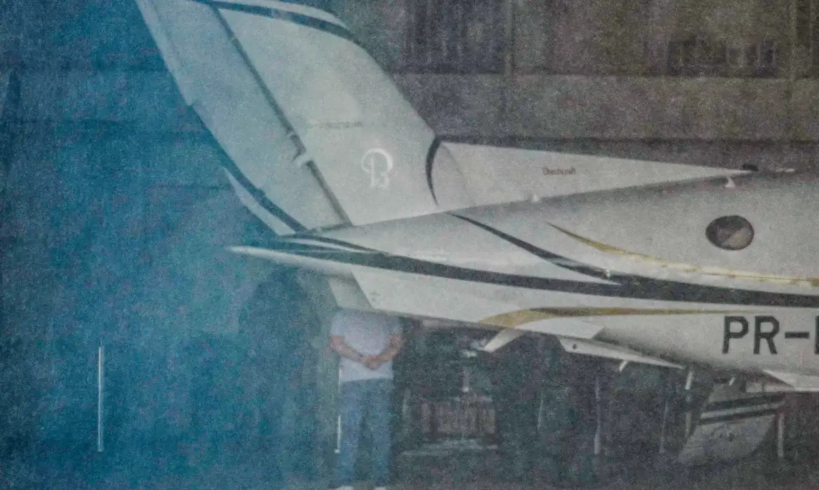 (Avião de Daniel Vorcaro) 