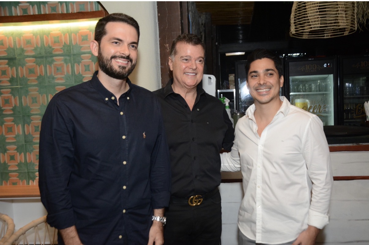 Isan Anijar, Vice Presidente da ACP, com Alírio Goncalves Filho e Wigor Oliveira, Vice-Presidente e Presidente do Conjove, respectivamente 