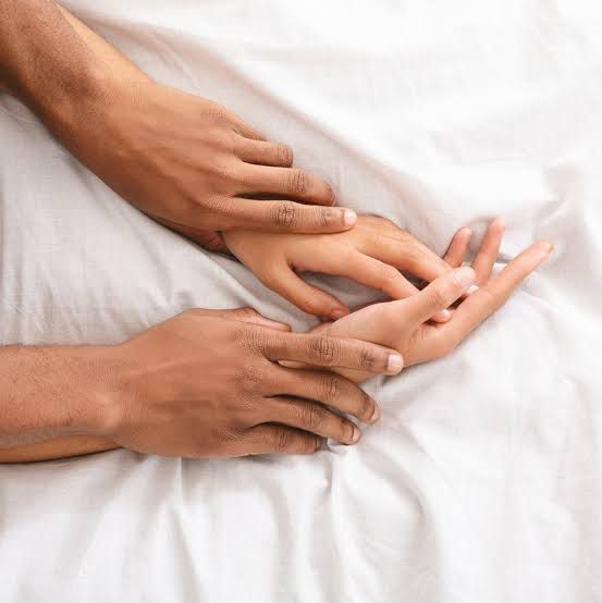 Pedestre confunde gemidos com pedido de socorro e casal vai para na delegacia