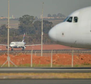 Imagem - Após ameaça de bomba, voo da Latam de Brasília a São Paulo é adiado