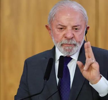 Imagem - Lula: se a gente não preparar a defesa, qualquer dia alguém invade