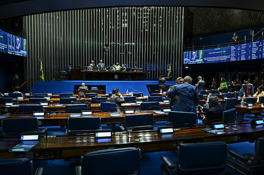 (Senado Federal) 