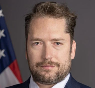 Imagem - Alexandre de Moraes autoriza visita de assessor de Donald Trump a Jair Bolsonaro