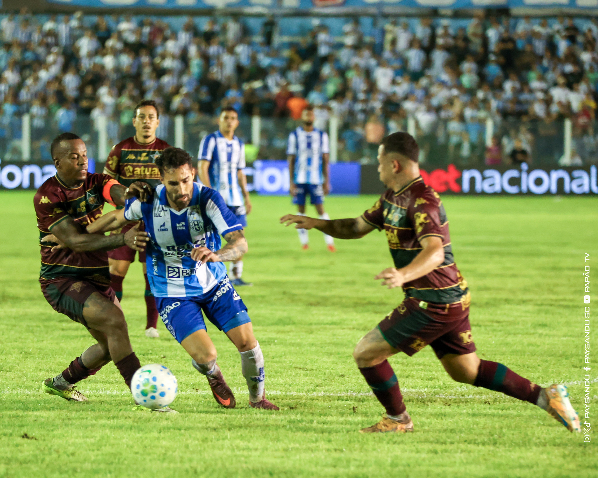 Imagem - Ex-bicolor, capitão da Portuguesa-RJ, detonou o gramado da Curuzu