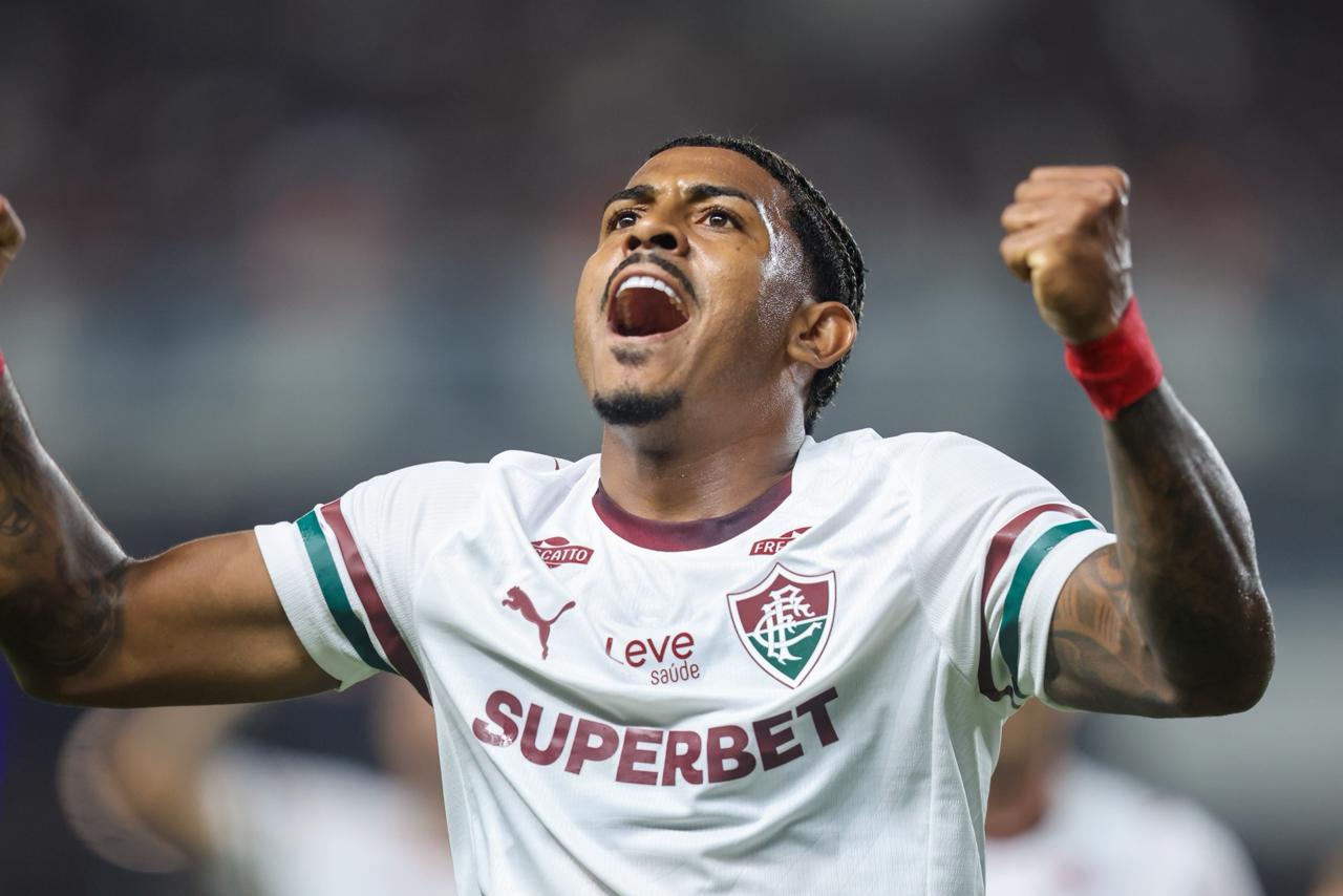 Imagem - John Kennedy desfalca Fluminense na Libertadores; entenda