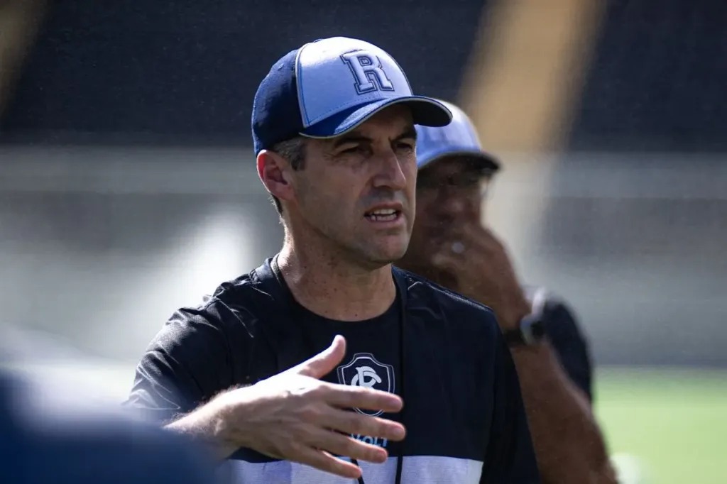 Condé estreou no Leão com derrota - 