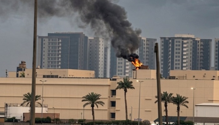 EUA pedem que cidadãos deixem o Iraque após ataque com drones e aumento das tensões no Oriente Médio

