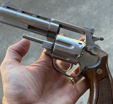 Imagem - Disputa por ponto de tráfico termina com casal baleado e dois suspeitos detidos em Poços de Caldas