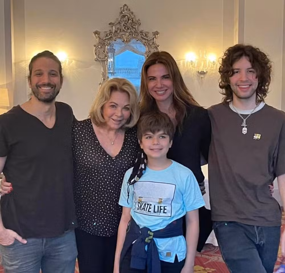 Briga entre mãe e irmão de Luciana Gimenez vira caso de polícia