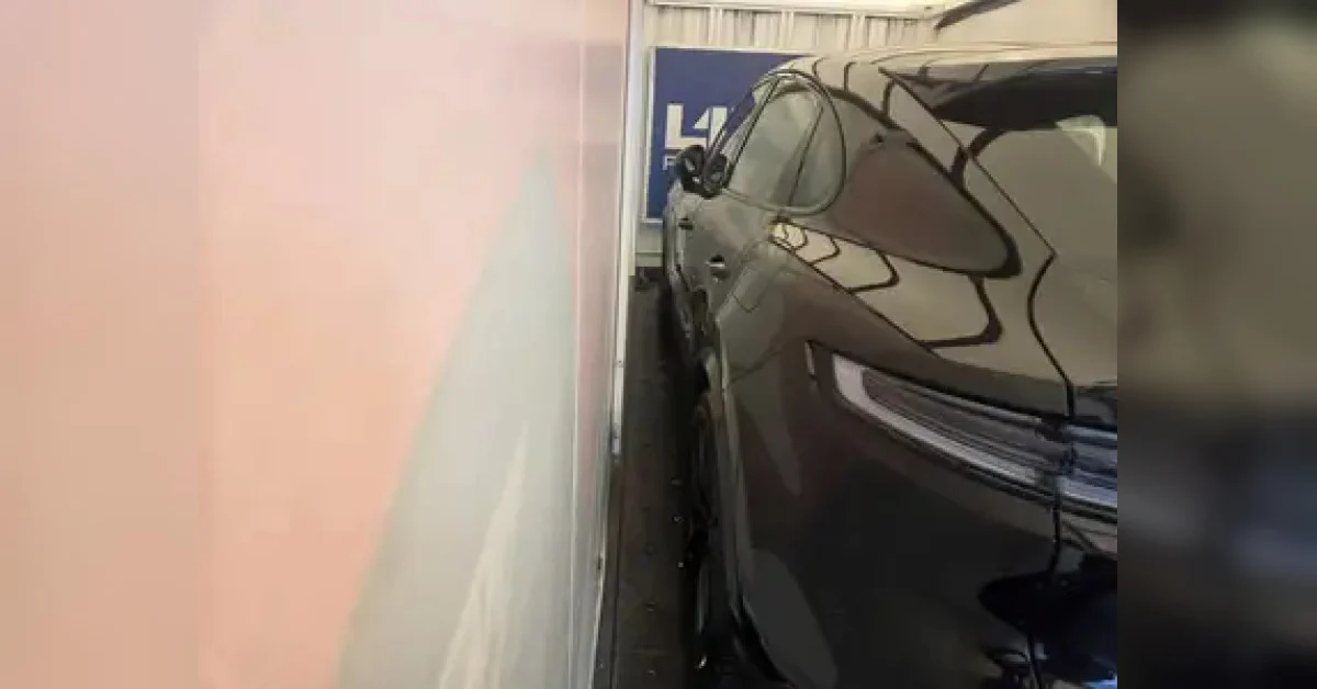 (Porsche zero quilômetro apreendida em Cachoeira do Piriá) 