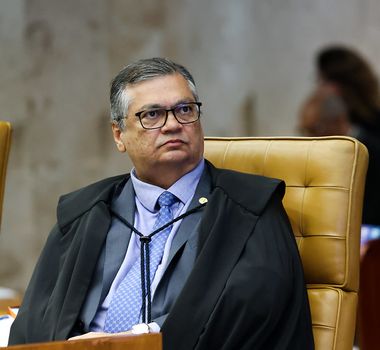 Imagem - Ministro do STF proíbe aposentadoria compulsória como punição a magistrados em caso de faltas graves