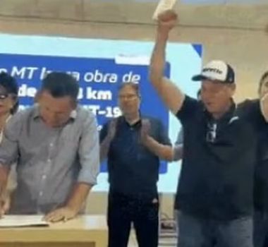 Imagem - Deputado de MT comemora resultado de licitação ao lado do governador e gera repercussão