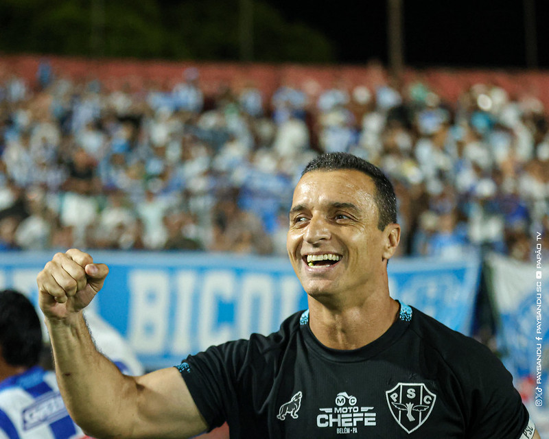 Júnior Rocha comemora classificação do Papão - 