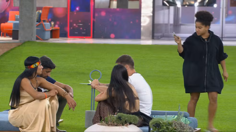 Milena desafia Cowboy a disputar Paredão: “Você vai sair”