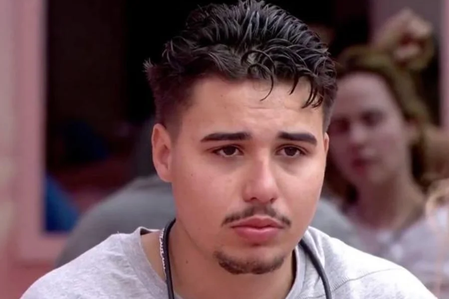 Imagem - Ex-BBB Pedro Espíndola processa a Globo e pede R$ 4,2 milhões em indenização