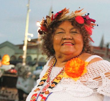 Imagem - Após mais de um mês de internação, Dona Onete recebe alta hospitalar