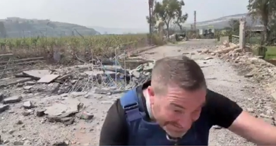 Jornalistas ficam feridos após ataque durante gravação no sul do Líbano