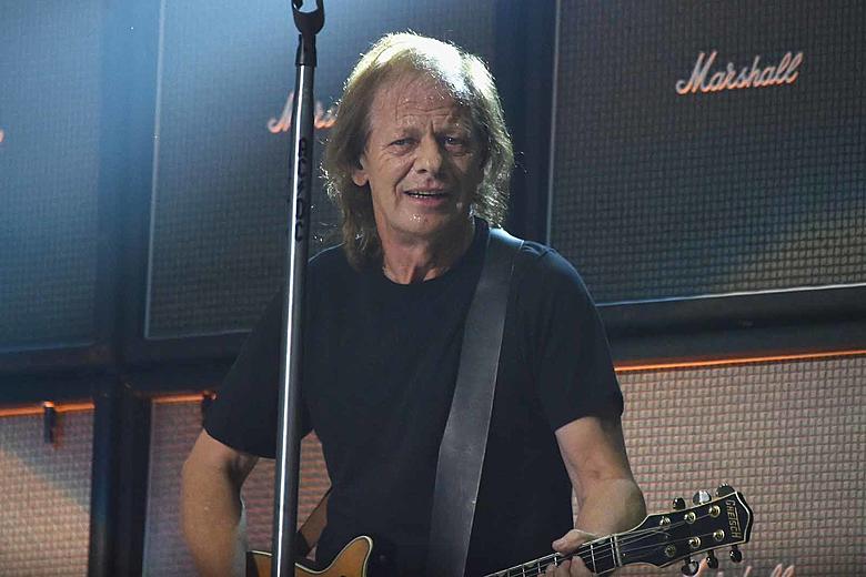 Imagem - Guitarrista do AC/DC, Stevie Young, é internado na Argentina antes de sequência de shows