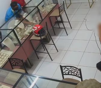 Imagem - Assalto a joalheria em Belém termina com prejuízo em mais de R$ 1 milhão