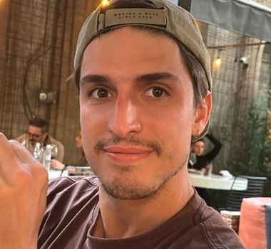 Imagem - Ex-BBB Felipe Prior é condenado a pagar R$ 5 milhões por prometer ganho certo em apostas esportivas