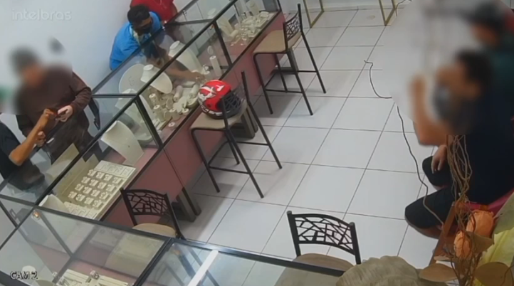 Assalto em joalheria no centro de Belém. —