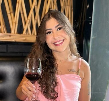 Imagem - Homem mata namorada a facadas e confessa para mãe em vídeo; ‘não aguentava mais ela’