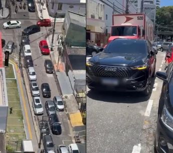 Imagem - Motorista trava trânsito no bairro do Reduto em Belém após parar carro no meio da pista e sair por 30 minutos