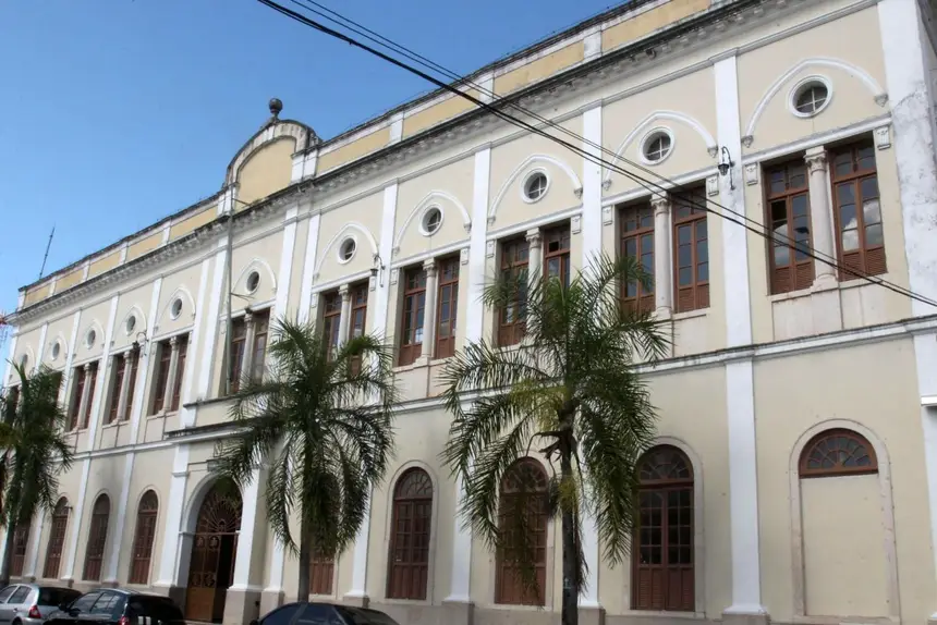 (Com a aprovação, a Uepa passa a integrar o grupo de instituições habilitadas a participar de ações estratégicas de cooperação internacional, voltadas à formação acadêmica, produção científica e intercâmbio de estudantes, docentes e pesquisadores.)