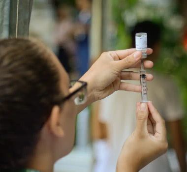 Imagem - Vacinação nacional contra gripe começa no sábado