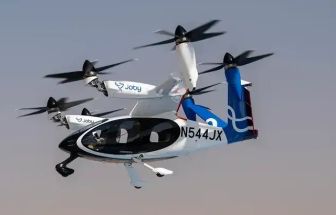 Uber e parceiras anunciam serviço de robotáxi comercial na Europa