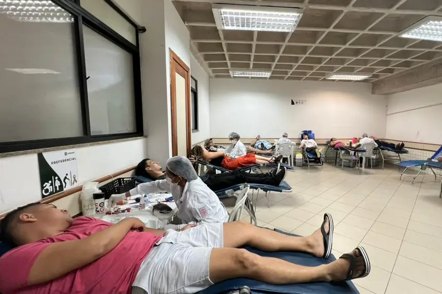 Ação reuniu estudantes e voluntários em coleta realizada dentro de campus universitário