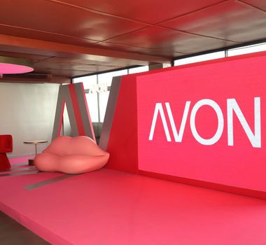 Imagem - Relançamento histórico: em São Paulo, Avon inaugura DNA de 'Femtech' para sua operação na América Latina