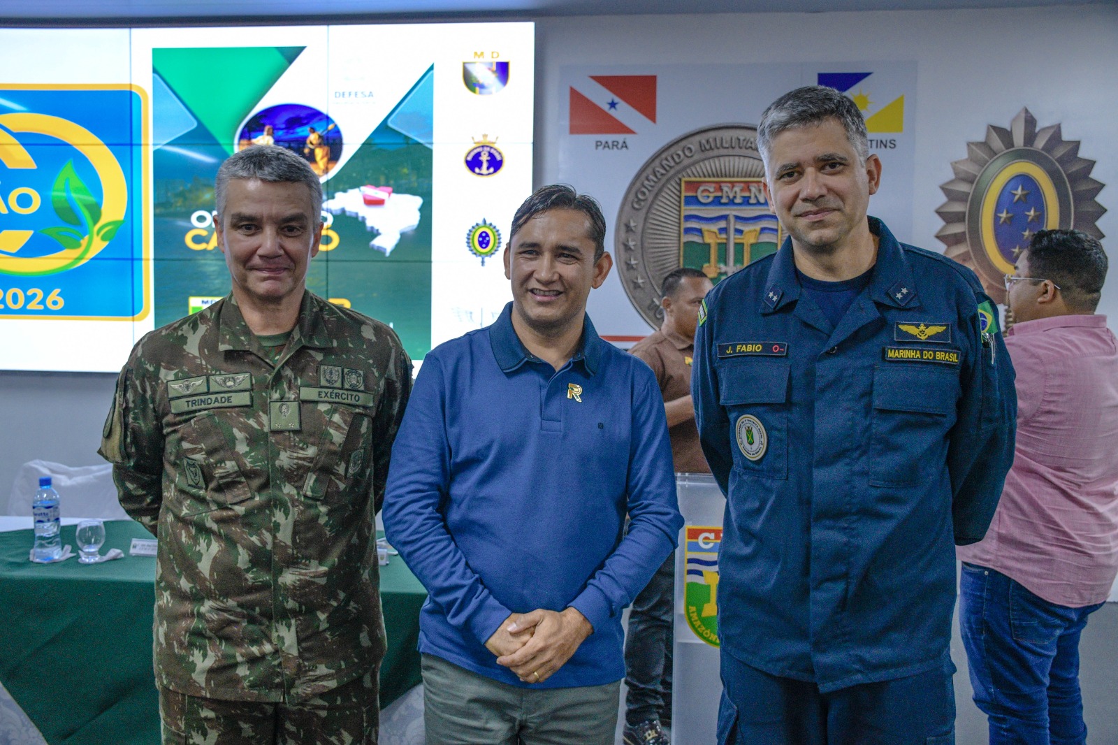 Representantes das Forças Armadas, que desempenham atuação logística na iniciativa, também estiveram na programação. 