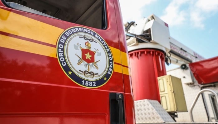 Imagem - Incêndio atinge galpão de transportadora em Ananindeua