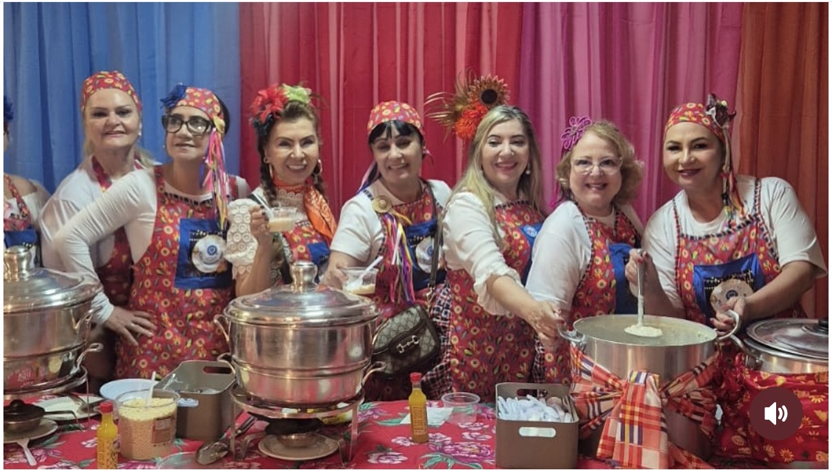 O Instituto APB marcou o seu tradicional bingo para o dia 02 de junho. Será o Bingo da Copa, com a arrecadação destinada aos trabalhos beneficentes desenvolvidos pelo grupo. Na foto, algumas voluntárias do Instituto, em ação. 

