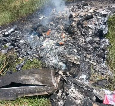 Imagem - Queda de avião de pequeno porte deixa dois mortos em área rural de Rio Claro, no RJ