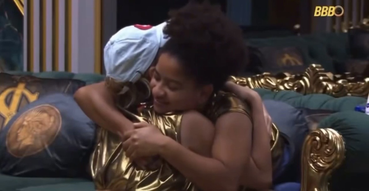 Após falas de Solange, Ana Paula é consolada por Milena: ‘ela foi má com você’

