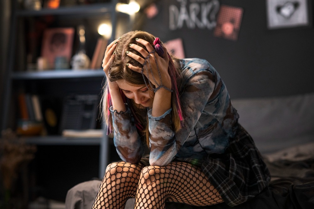 Morte de menina de 12 anos em Iguatu expõe sofrimento silencioso na infância, diz especialista