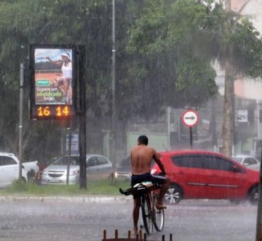 Imagem - Chuvas e maré alta acendem alerta para alagamentos em Belém e região neste fim de semana