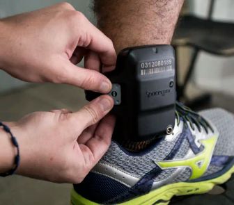 Imagem - PM relata ao STF troca do carregador da tornozeleira de Bolsonaro