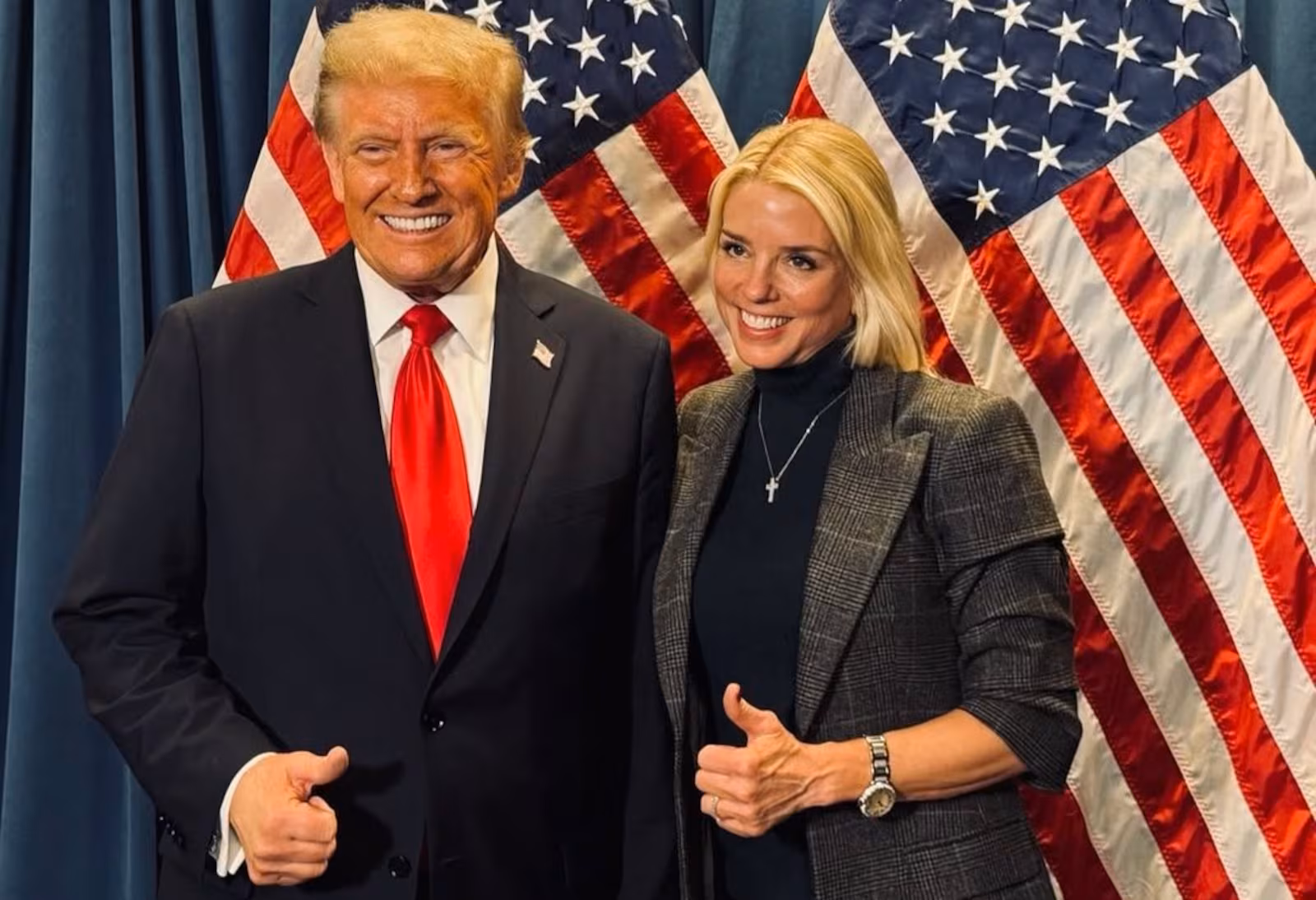 (A demissão representa uma mudança significativa na cúpula do Departamento de Justiça, principal órgão responsável pela aplicação das leis federais nos Estados Unidos.)