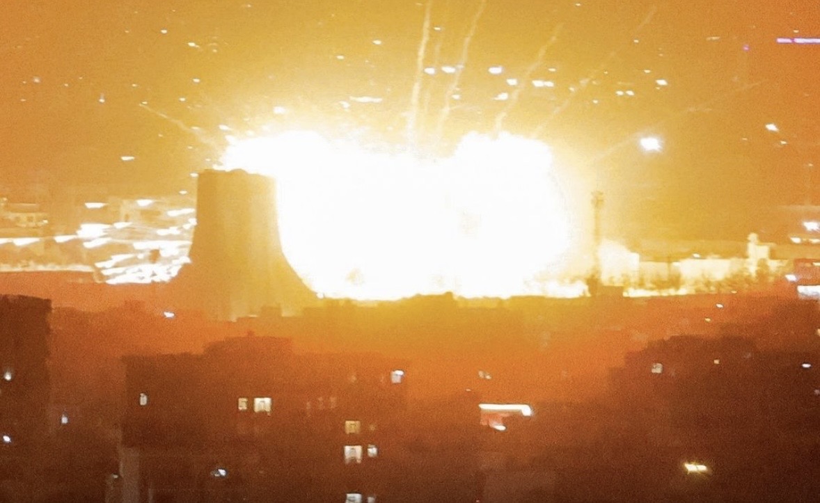 Irã lança novos mísseis contra Israel e conflito no Oriente Médio se intensifica

