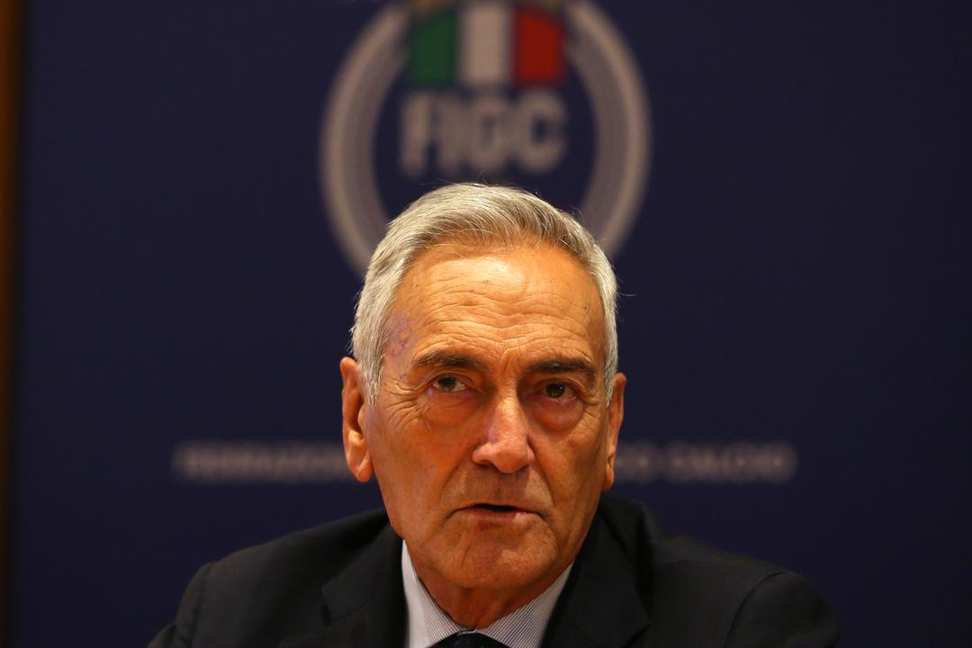 O agora ex-presidente da Federação Italiana de Futebol, Gabriele Gravina